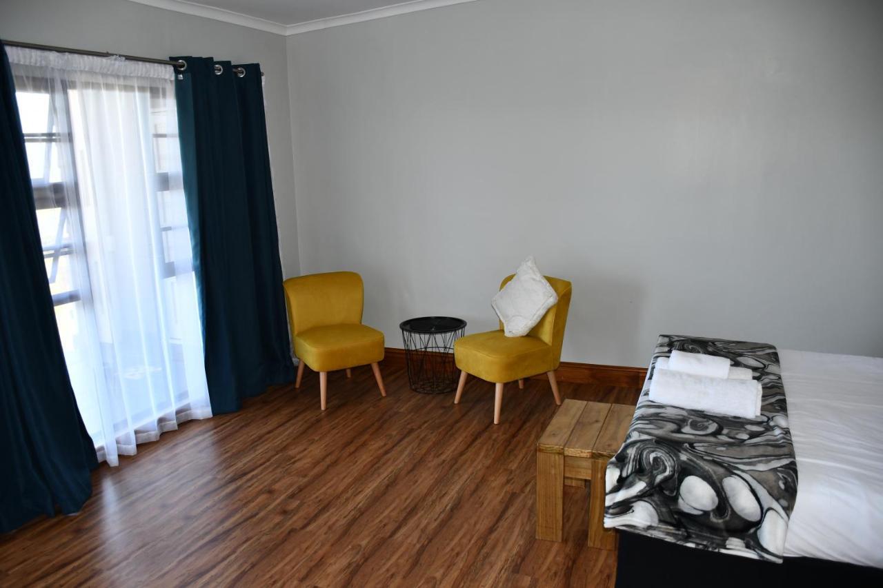 Friendz Guesthouse Knysna Eksteriør bilde