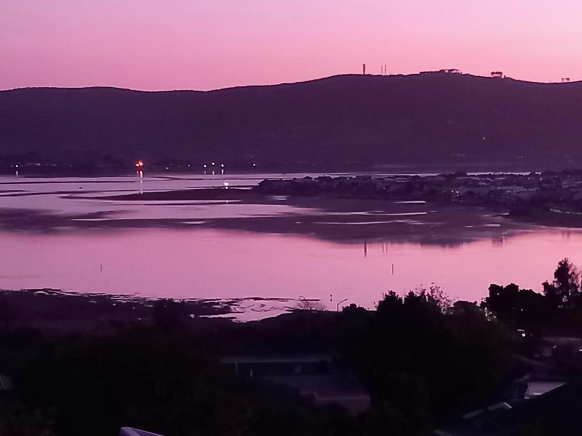 Friendz Guesthouse Knysna Eksteriør bilde