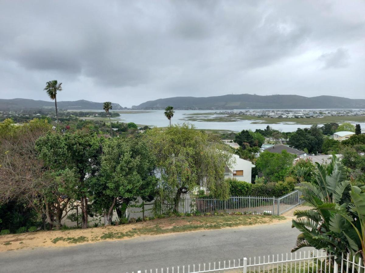 Friendz Guesthouse Knysna Eksteriør bilde