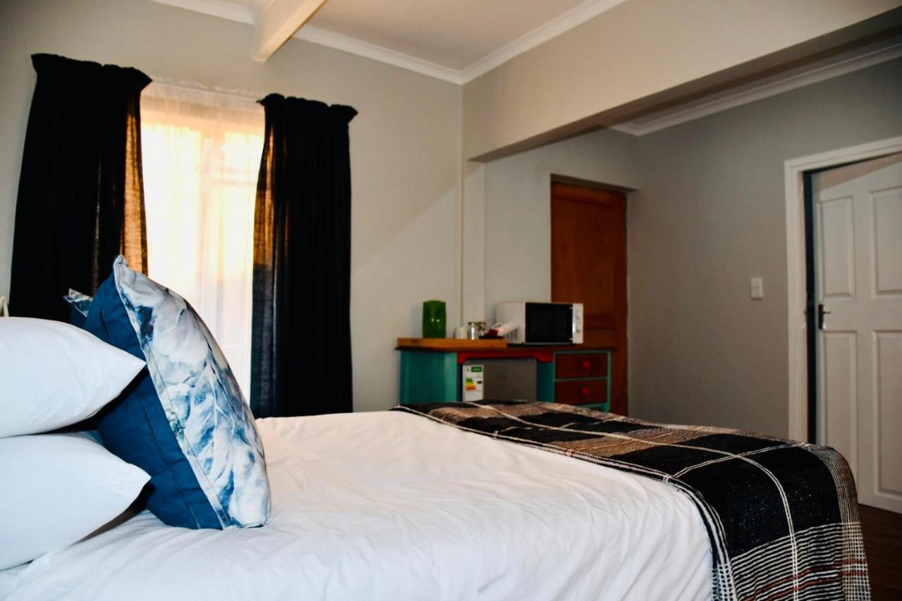 Friendz Guesthouse Knysna Eksteriør bilde