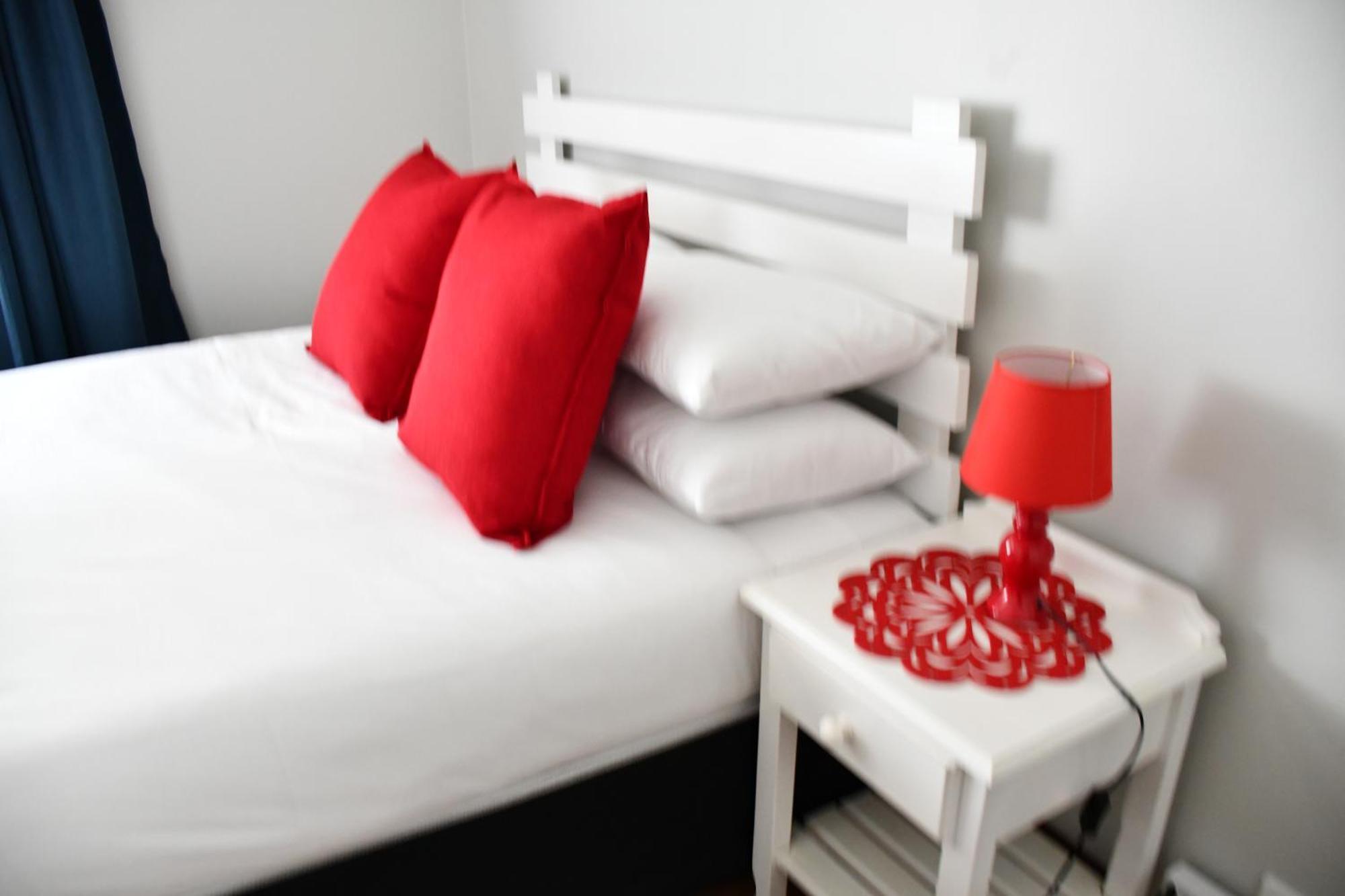 Friendz Guesthouse Knysna Rom bilde
